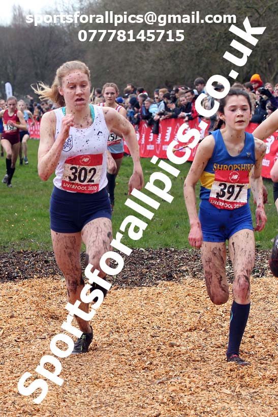Intermediate girls, 2020 New Balance English Schools Champs., Sefton Park, Liverpool. Photo: David T. Hewitson/Sports for All Pics